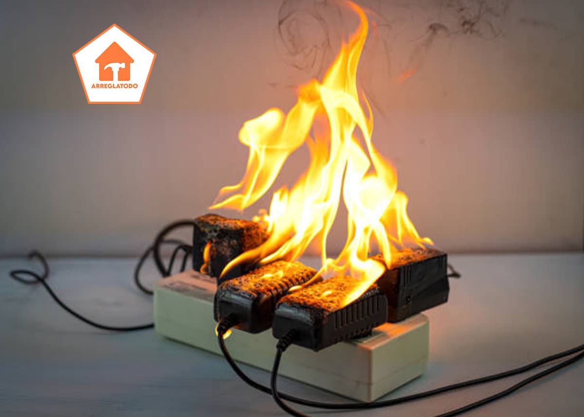 Qué hacer si sentís olor a quemado en una instalación eléctrica