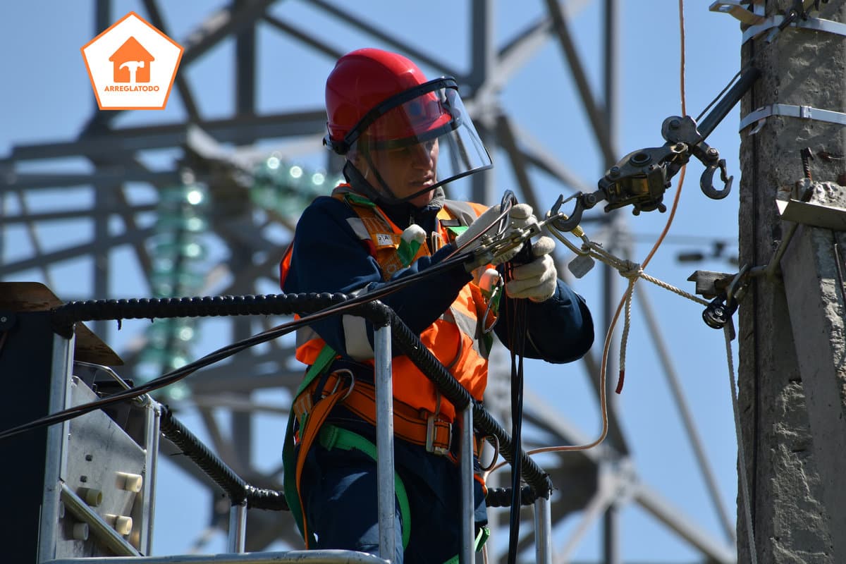 Electricistas en Uruguay: Iluminando tu Mundo con Seguridad y Eficiencia